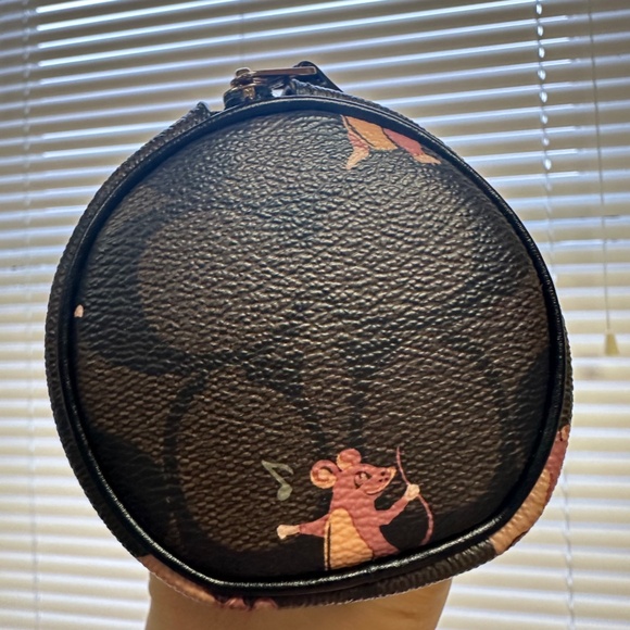 Coach Small Leather PVC Goods Style NO.F79932,NWT. Handbag / Pencil Case - Picture 7 of 10